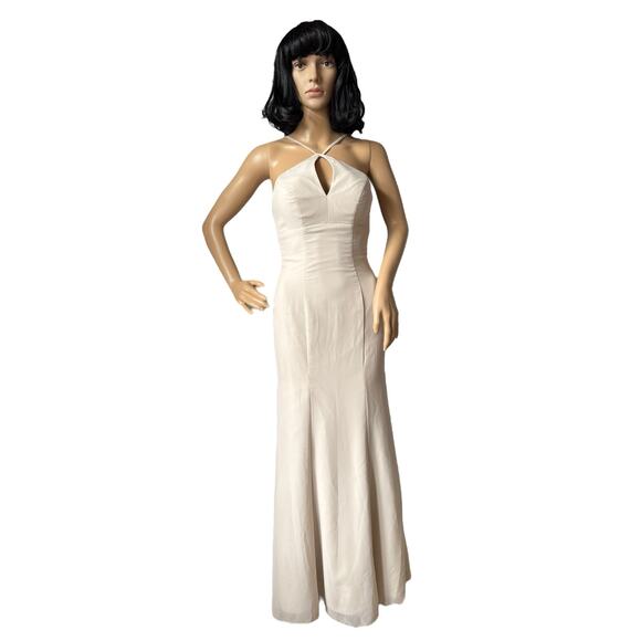 Azazie sexy fitted keyhole halter formal maxi Champagne. dress XXS - Picture 13 of 14